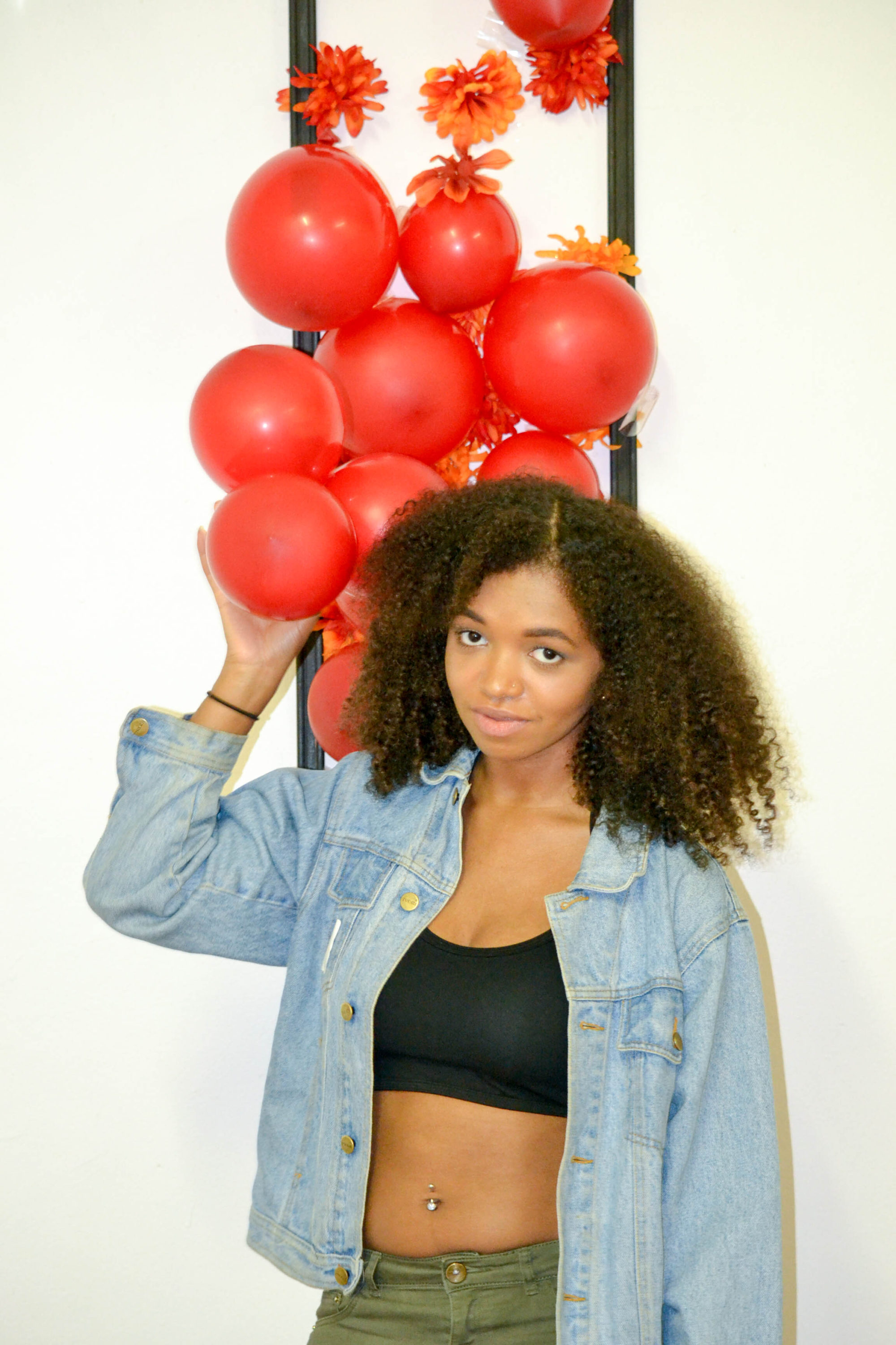 taylor augusta assuage red balloons la kuro