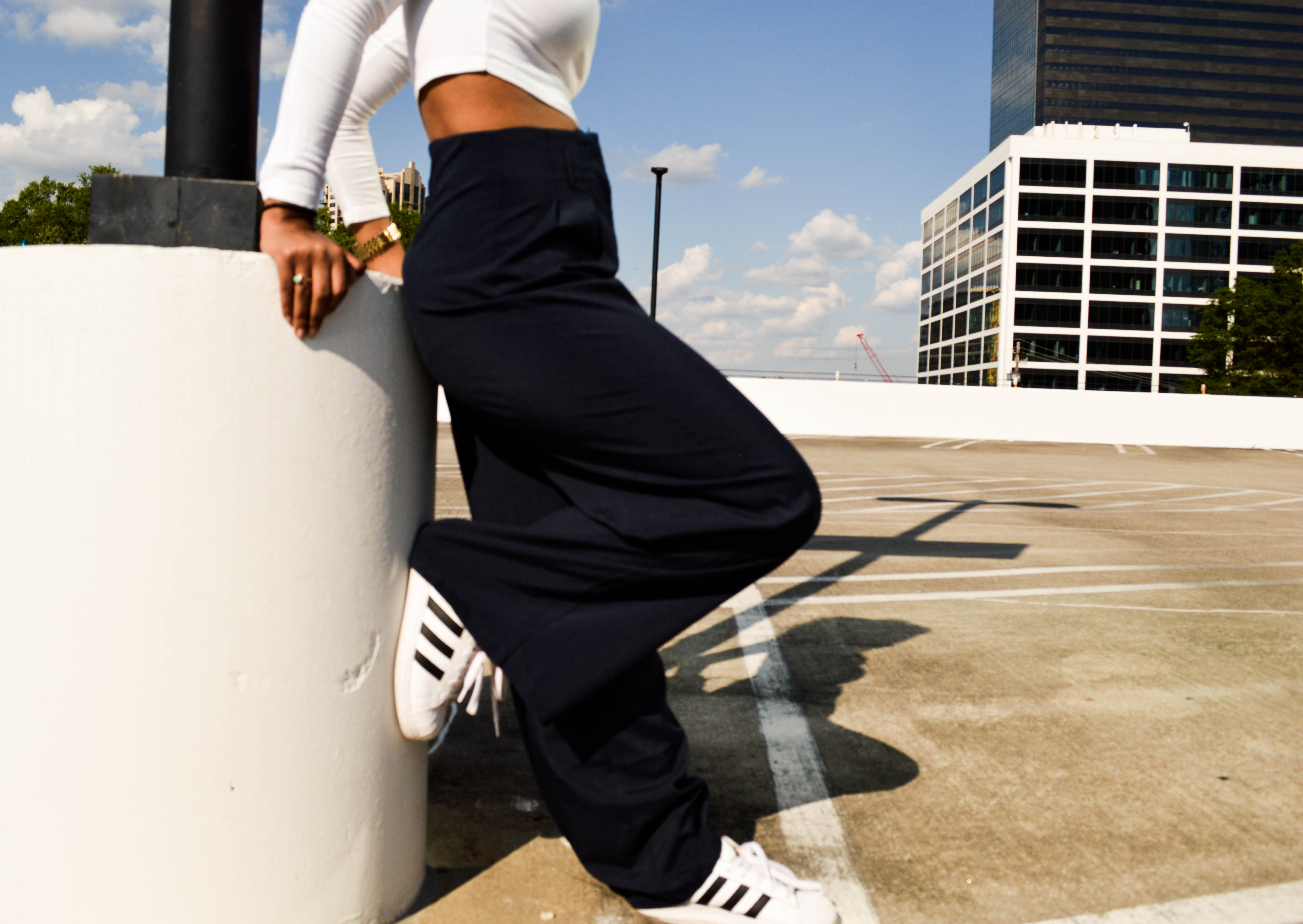 blog style fashion taylor augusta look taydreaming palazzo pants adidas